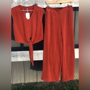Pretty Garden NWT 2 Piece Casual Wear Rust Medium